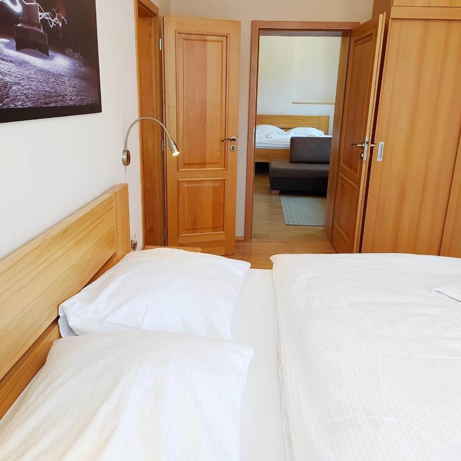 Penzion Adela Rožnov pod Radhoštěm Exterior foto