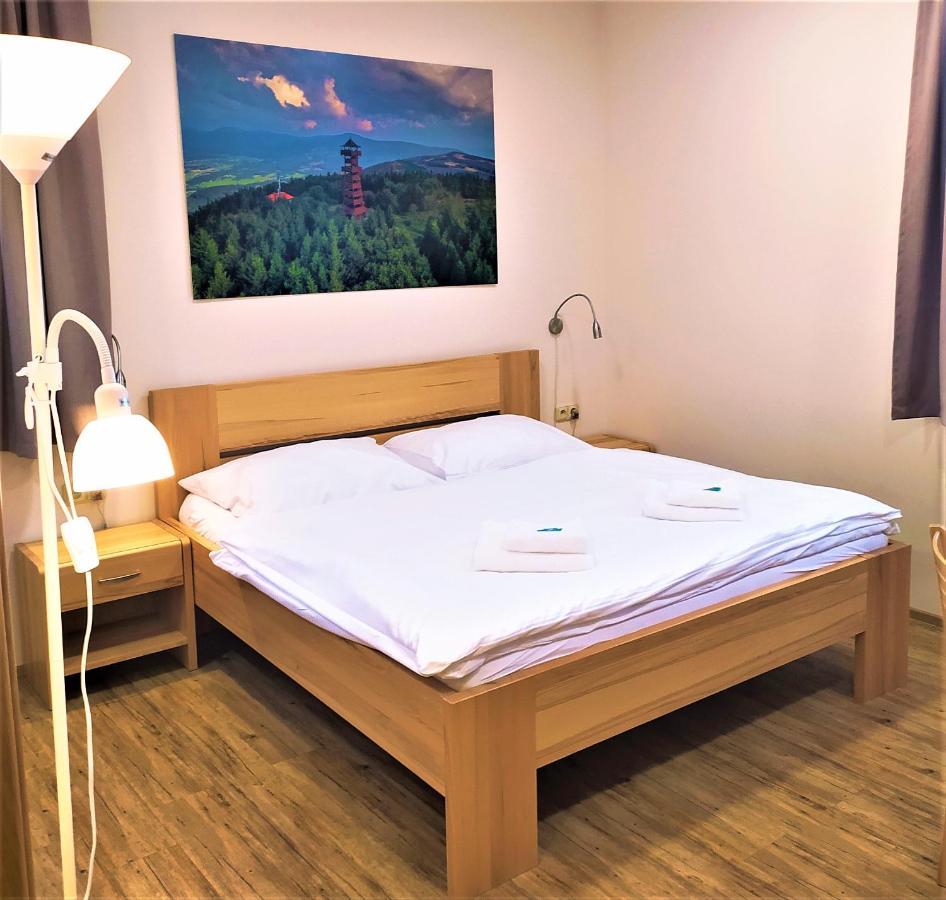 Penzion Adela Rožnov pod Radhoštěm Exterior foto