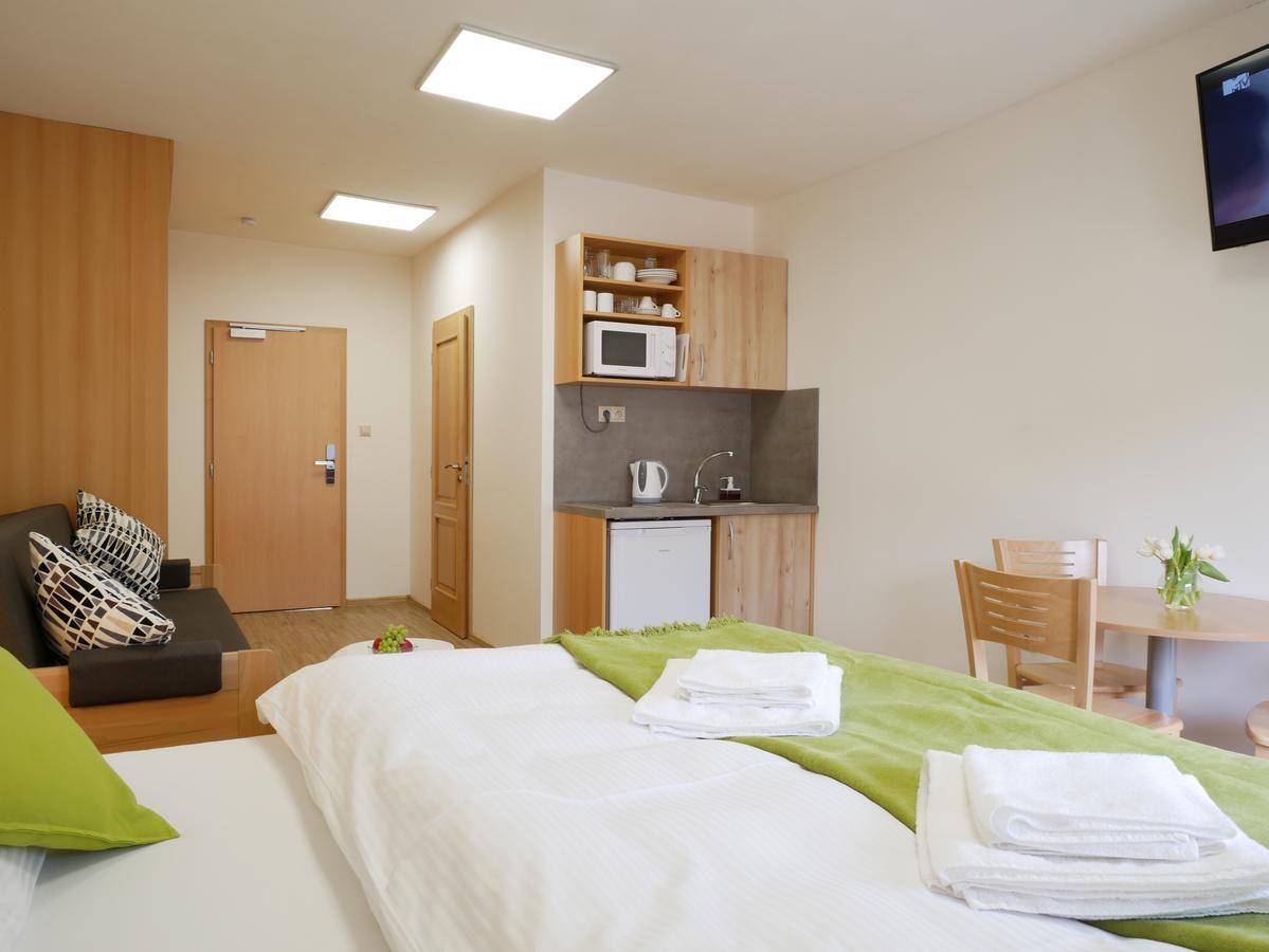 Penzion Adela Rožnov pod Radhoštěm Exterior foto