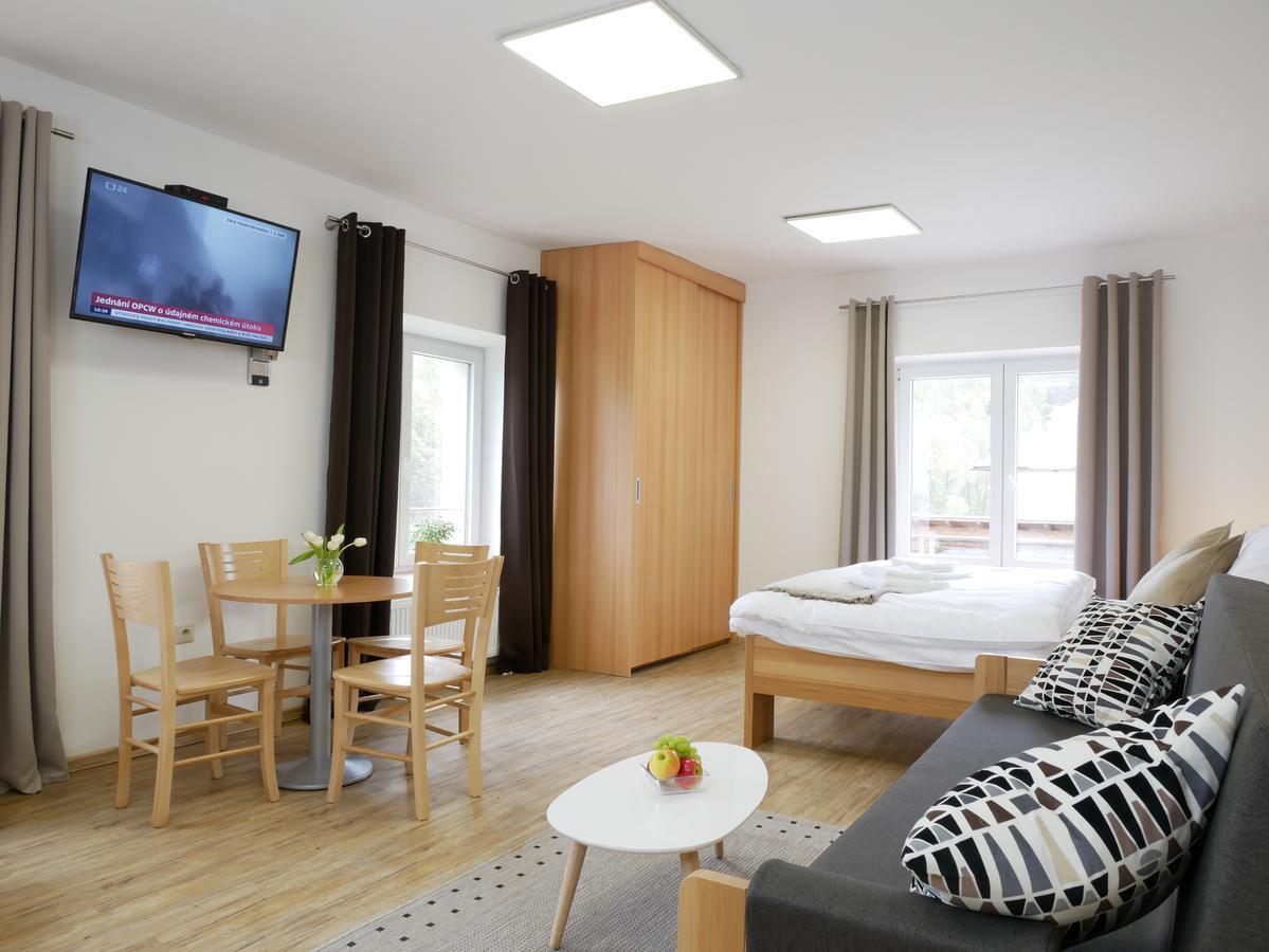 Penzion Adela Rožnov pod Radhoštěm Exterior foto